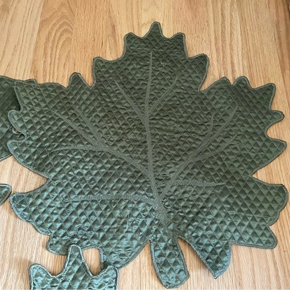 Vintage Green Maple Leaf Fall Place Mat Decorative Cloth Bundle Lot of 4 Home